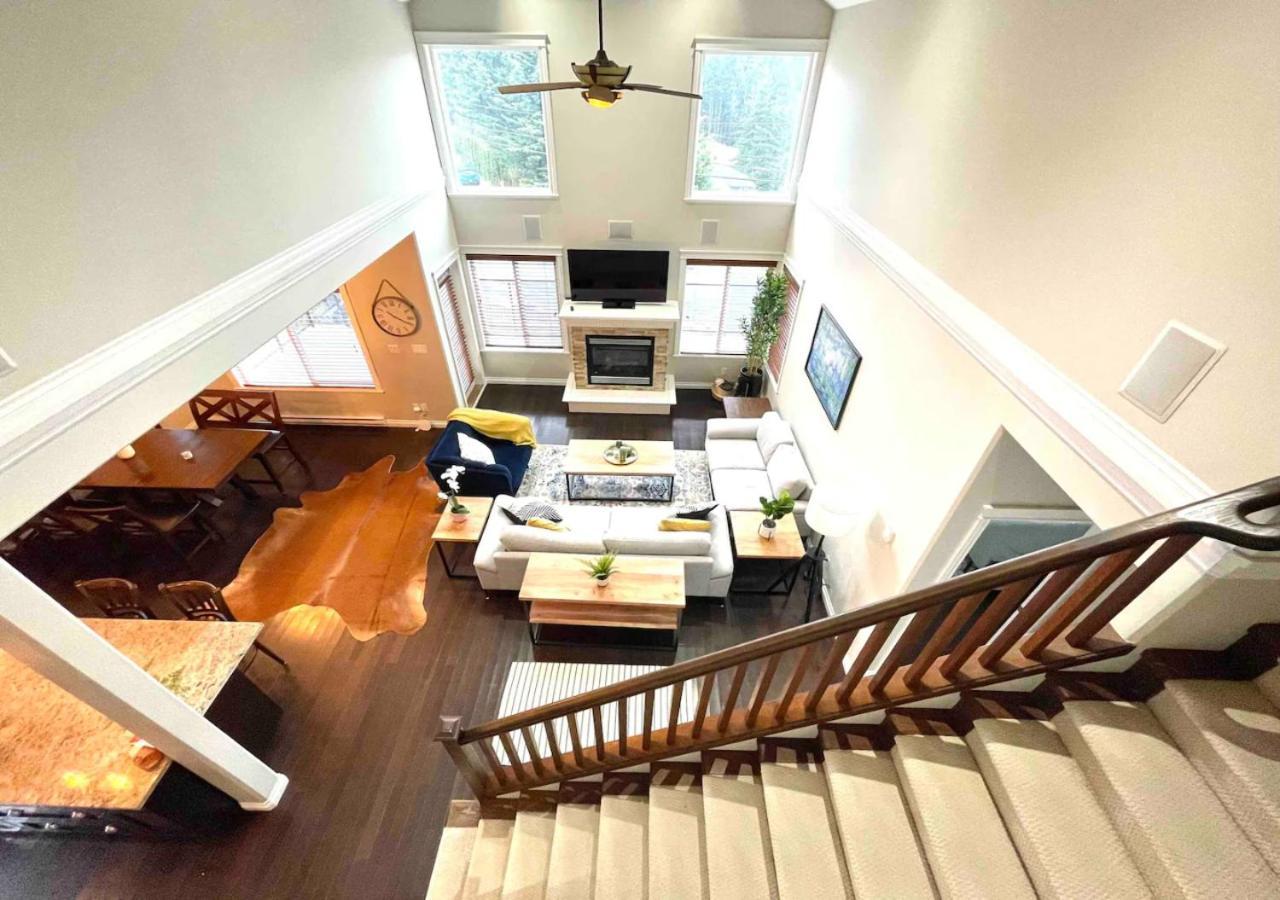 Bellamy Manor Large Home With 5Beds! In Langford Victoria Dış mekan fotoğraf